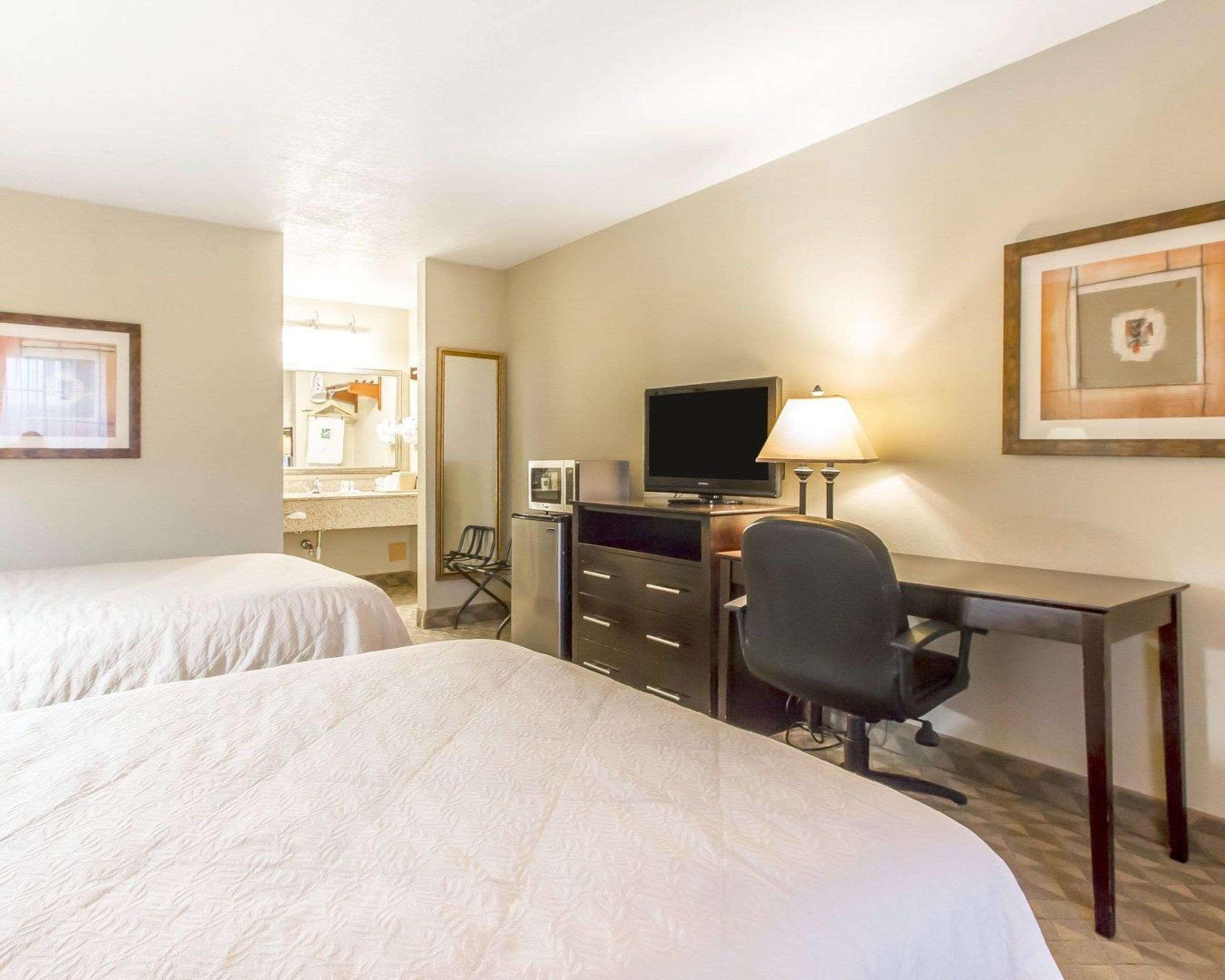 Quality Inn&Suites Greenville I-65 Extérieur photo