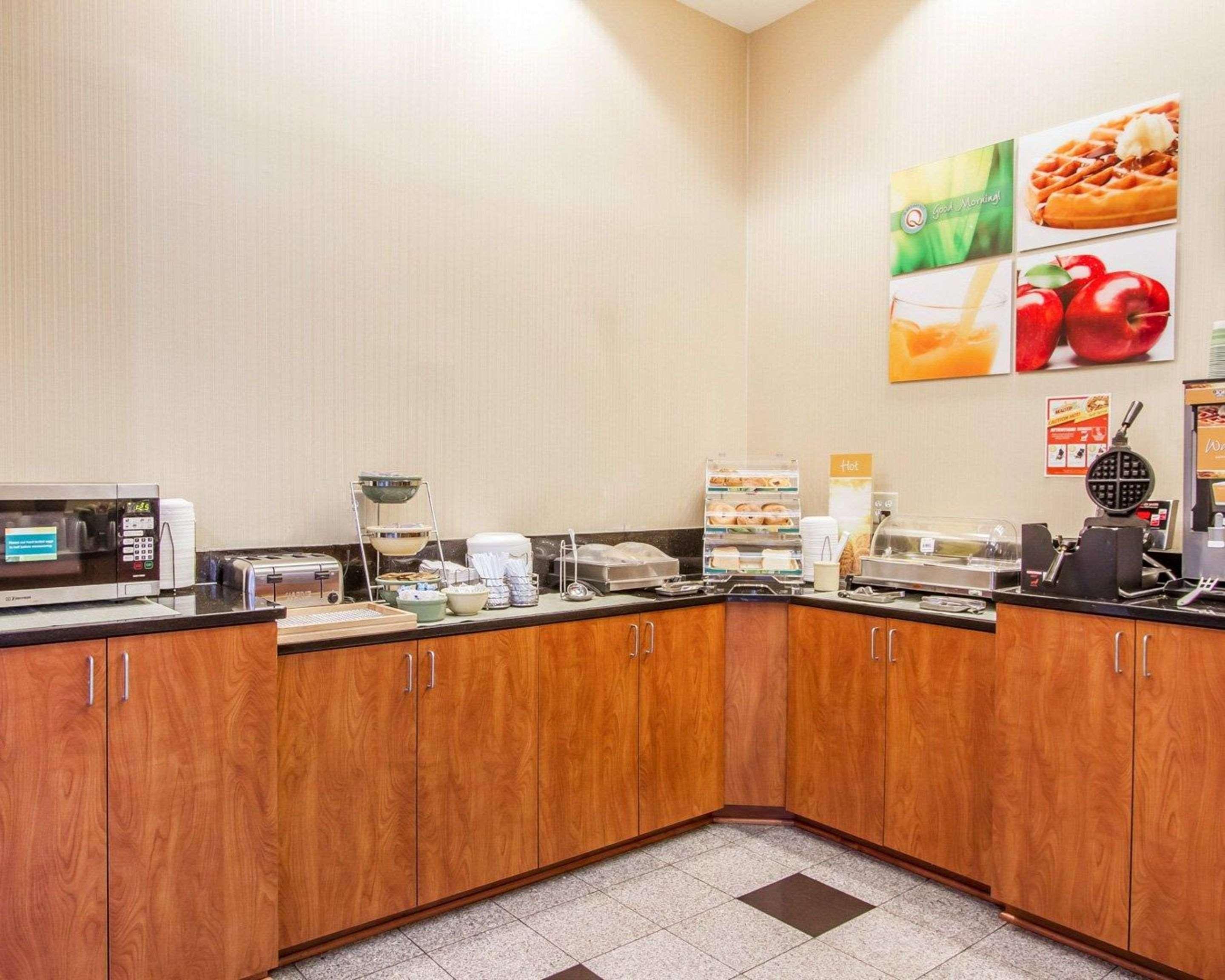 Quality Inn&Suites Greenville I-65 Extérieur photo