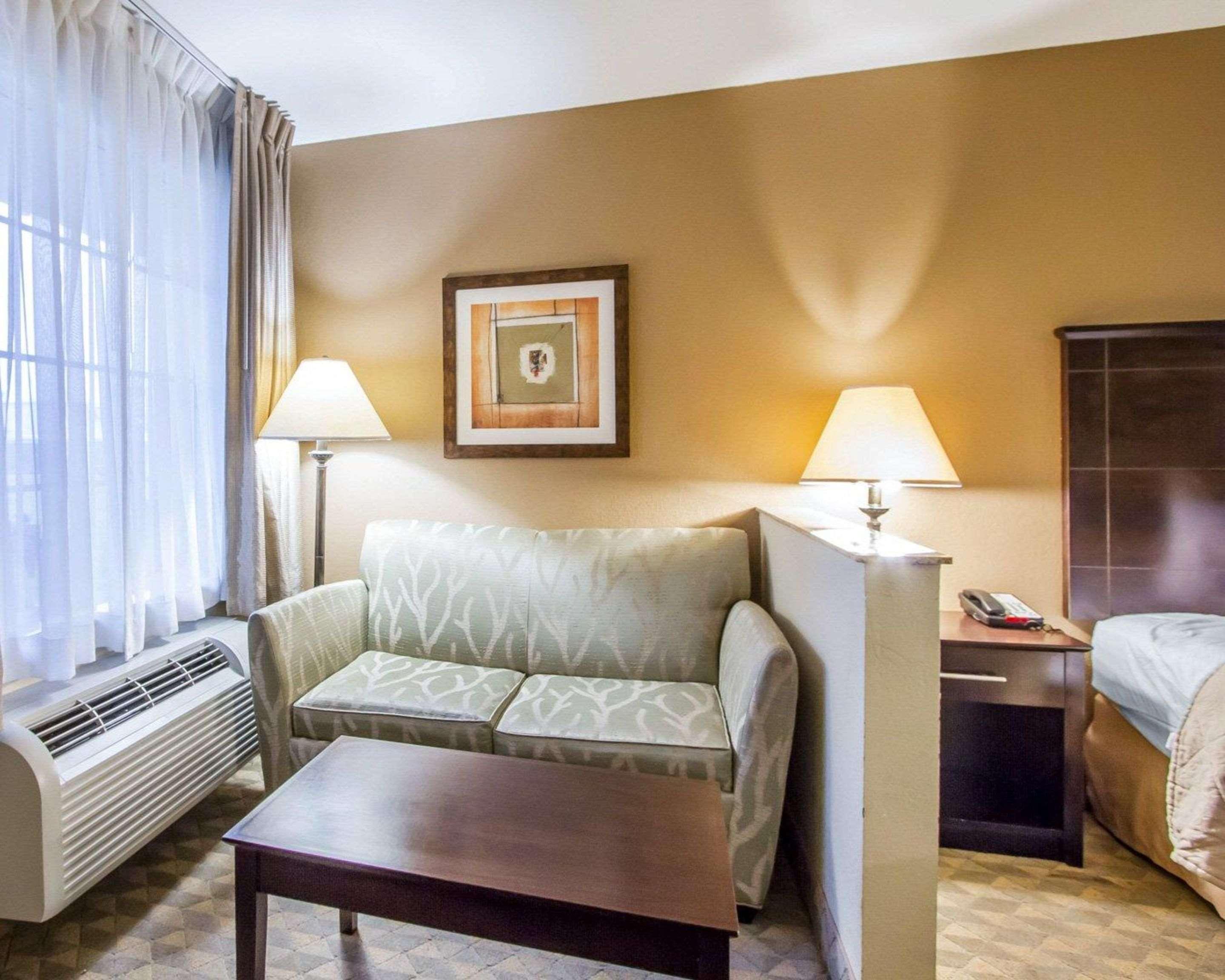 Quality Inn&Suites Greenville I-65 Extérieur photo