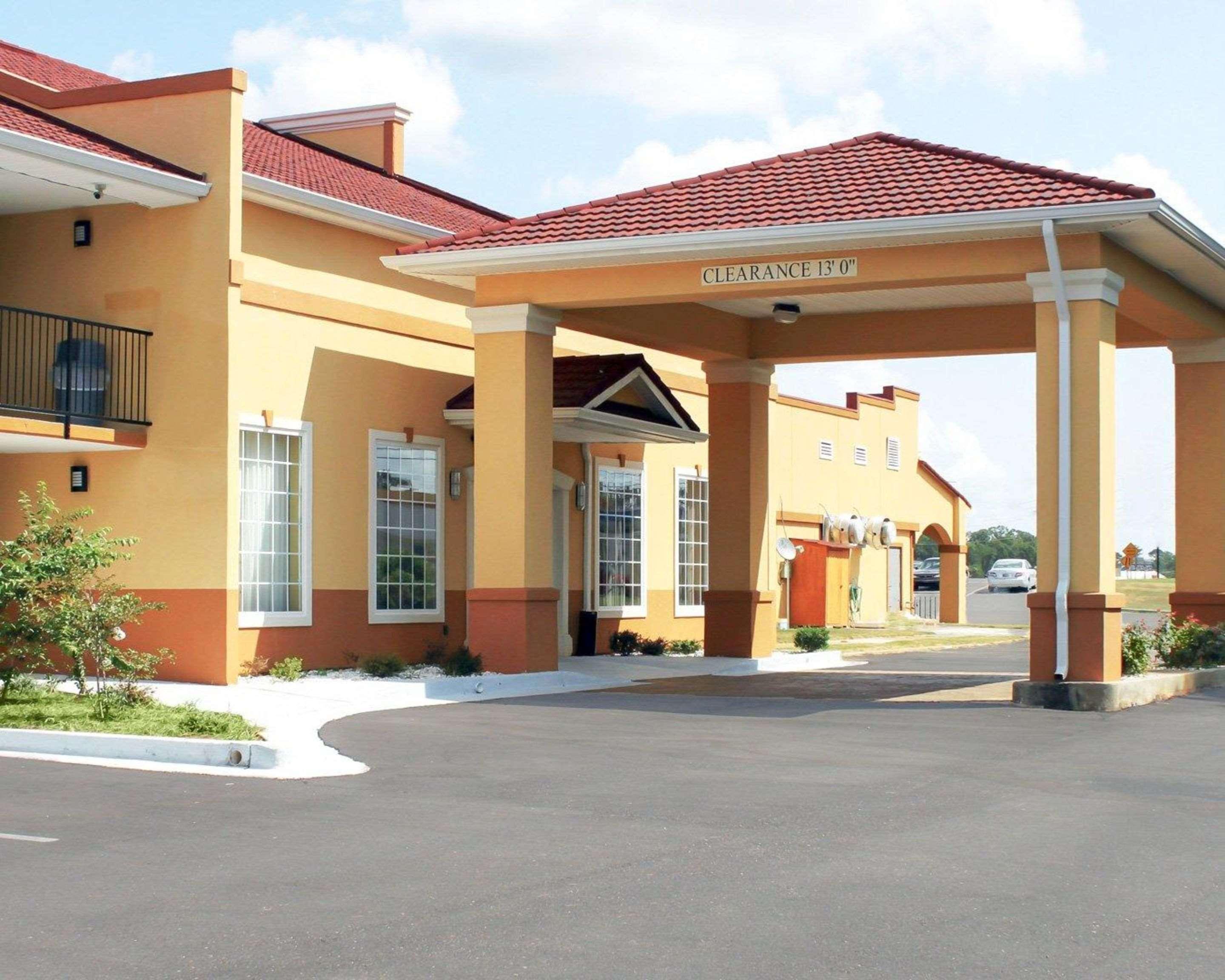 Quality Inn&Suites Greenville I-65 Extérieur photo