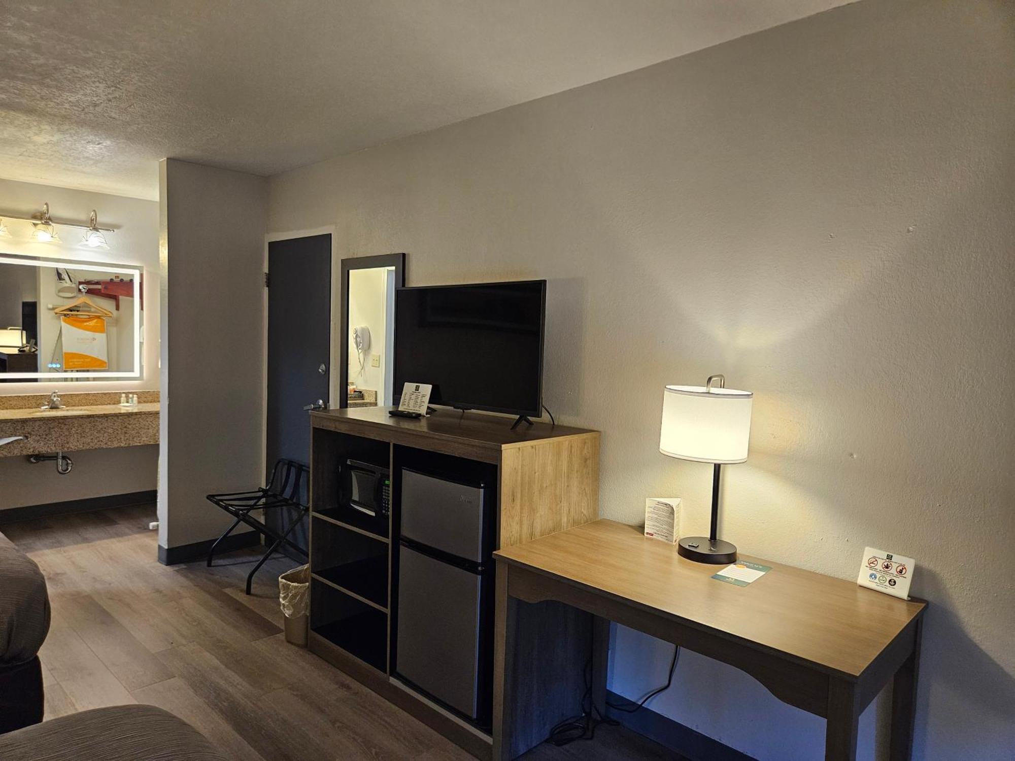 Quality Inn&Suites Greenville I-65 Extérieur photo