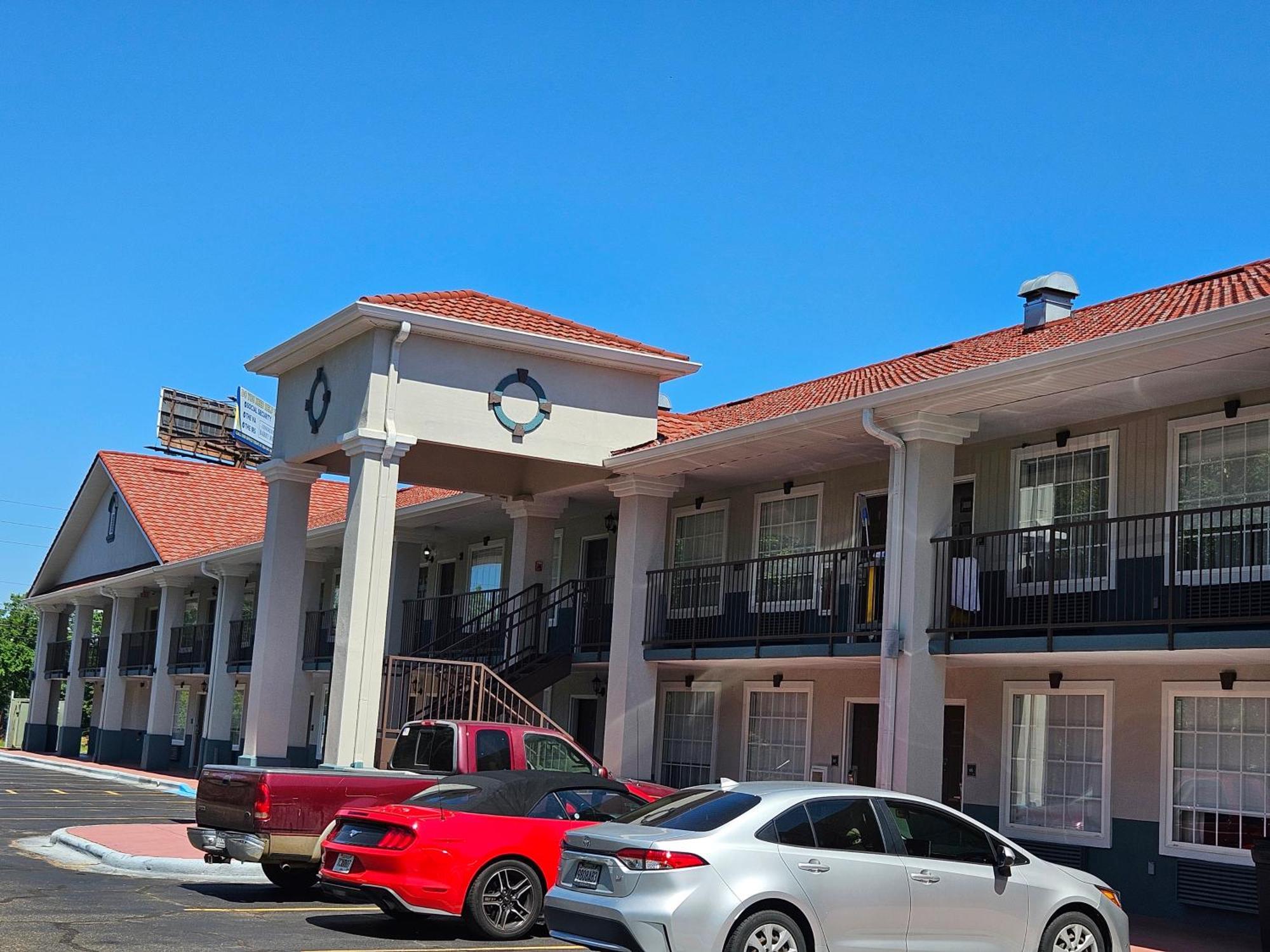 Quality Inn&Suites Greenville I-65 Extérieur photo